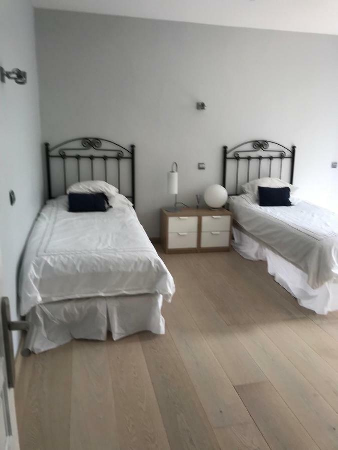 Villa With Heated Pool And Jacuzzi Close To Puerto Banus And Beach Estepona Ngoại thất bức ảnh