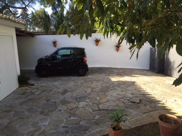 Villa With Heated Pool And Jacuzzi Close To Puerto Banus And Beach Estepona Ngoại thất bức ảnh